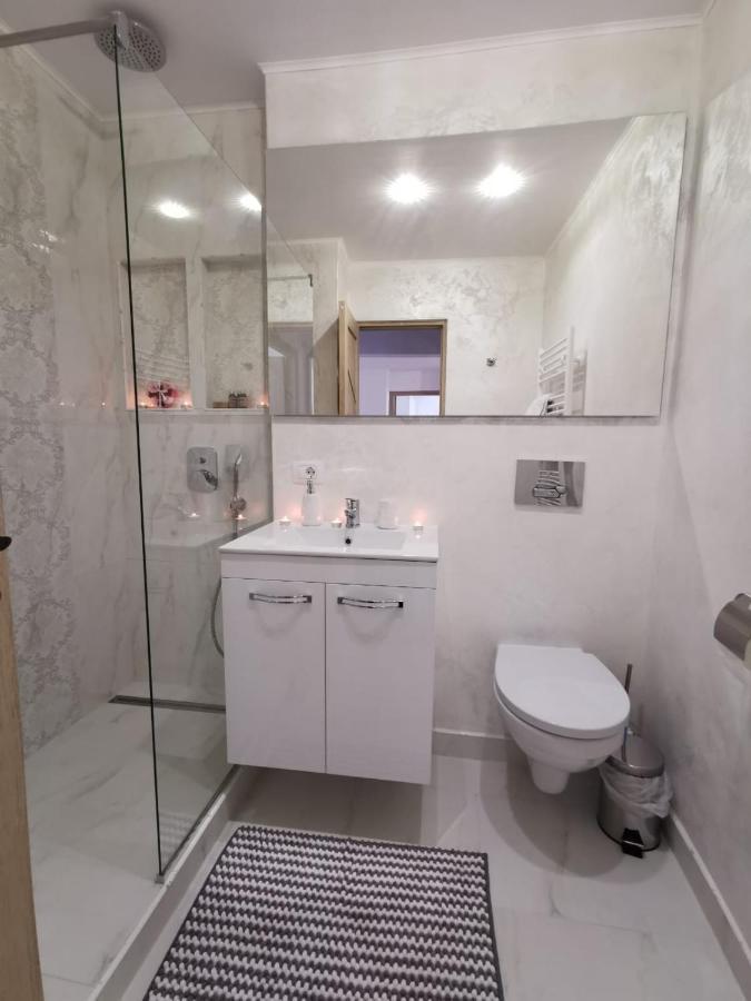 Apartament Gold Luxury Διαμέρισμα Tîrgu Ocna Εξωτερικό φωτογραφία
